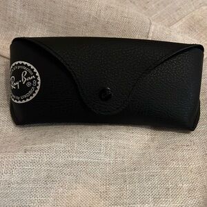 Ray Ban case